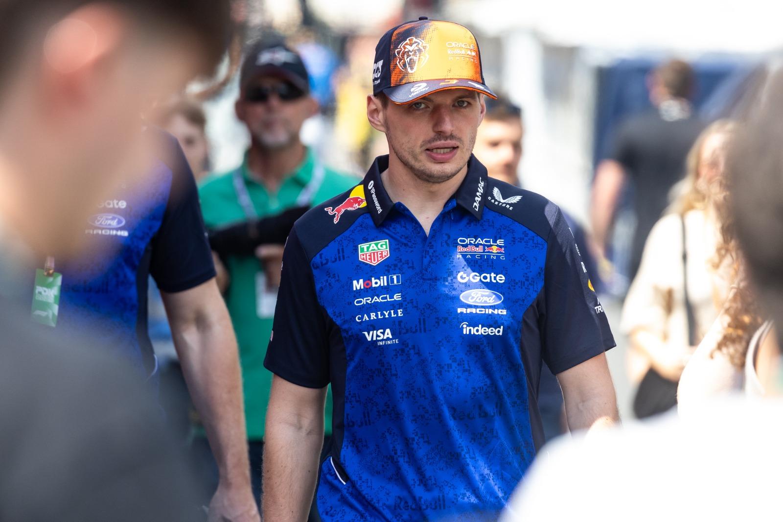 Max Wins, George Crashes: Wild Wet Racing in Singapore
